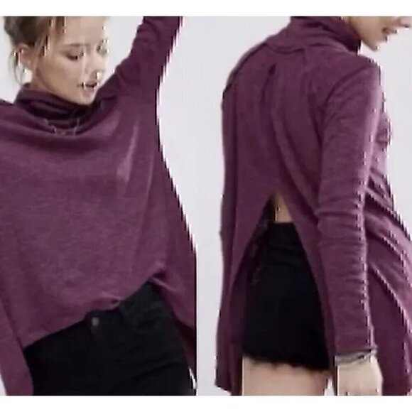 FREE PEOPLE JUICY OVER SIZE LONG SLEEVE, 100% COTTON, DATE NIGHT, SIZE MEDIUM - Picture 2 of 5